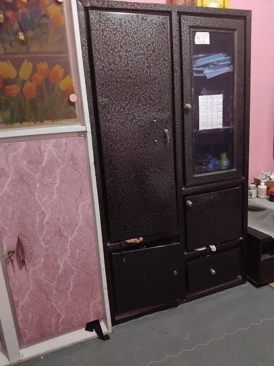 کمد آهنی میز تلویزیون|مبلمان خانگی و میز عسلی|شیراز, سجادیه|دیوار