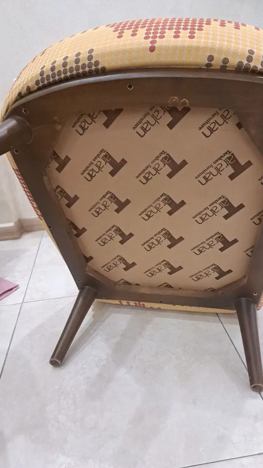 مبل نیم ست کیفیت عالی|مبلمان خانگی و میز عسلی|قزوین, |دیوار