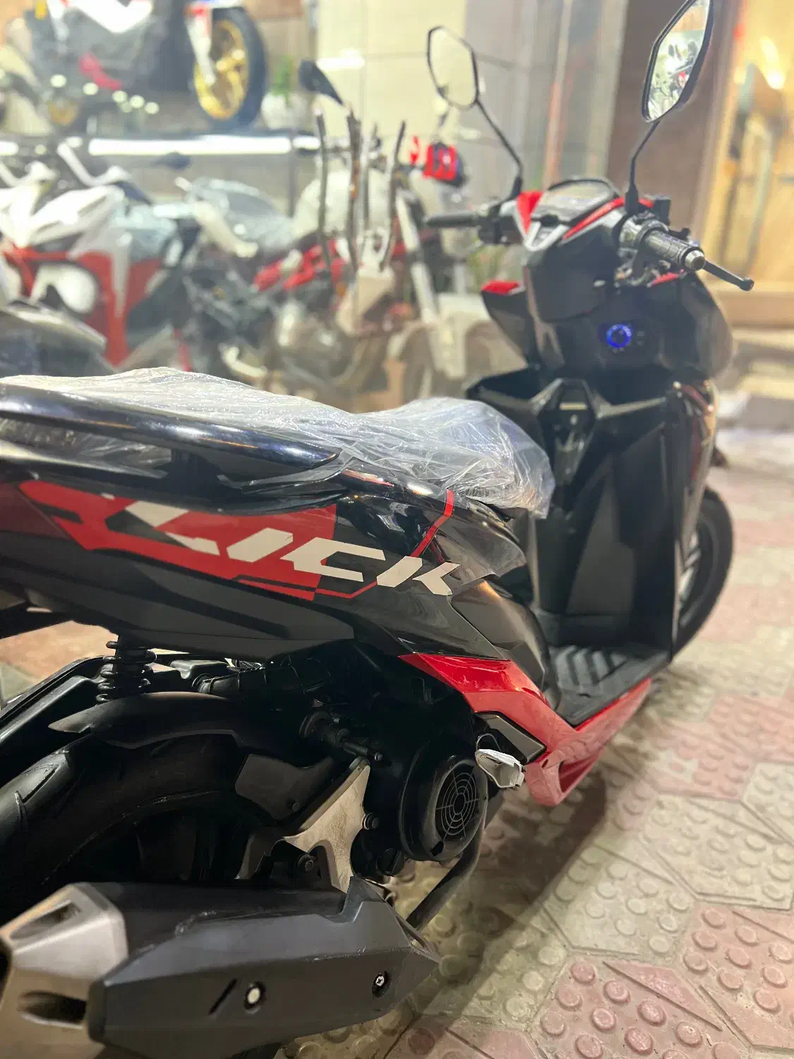 کلیک درحد ۱۴۰۱|موتورسیکلت|قزوین, |دیوار