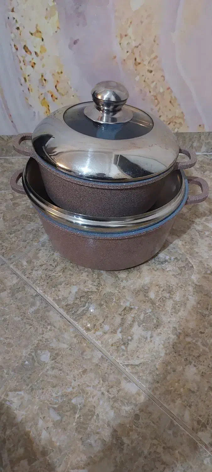 قابلمه دسینی|ظروف پخت‌وپز|ارومیه, |دیوار