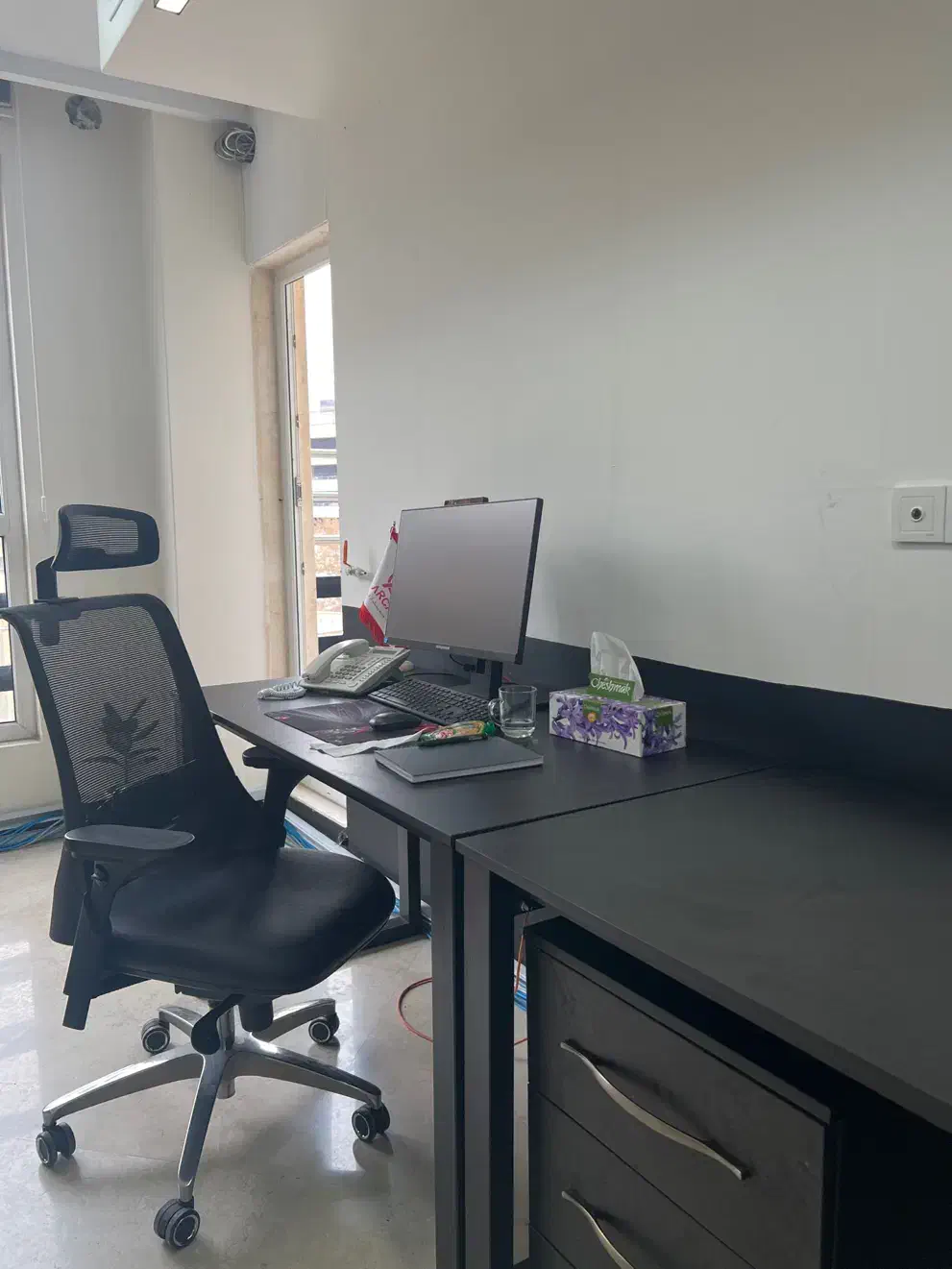 نیروی خدماتی و آبدارچی خانم زیر ۴۰ سال|استخدام سرایداری و نظافت|تهران, حکمت|دیوار