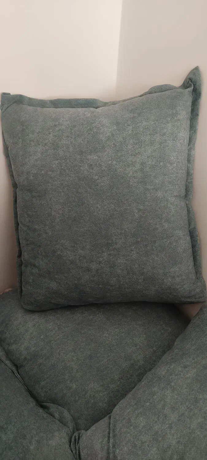 کوسن میل|پشتی|همدان, |دیوار