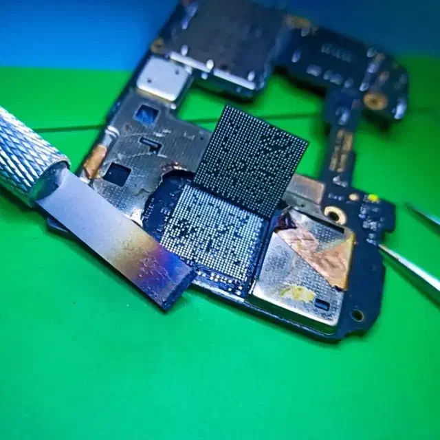 تعمیر کار موبایل|خدمات رایانه‌ای و موبایل|دزفول, |دیوار