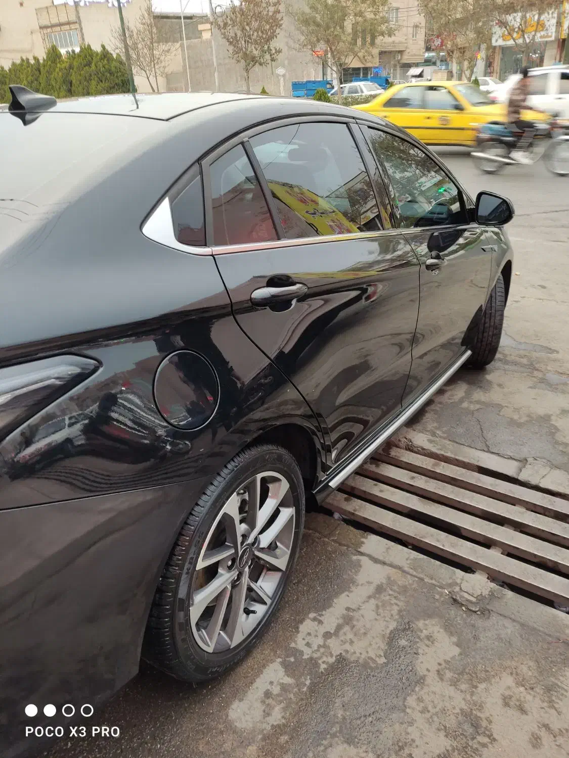 فروشی|خودرو سواری و وانت|قم, باغ شریفی|دیوار