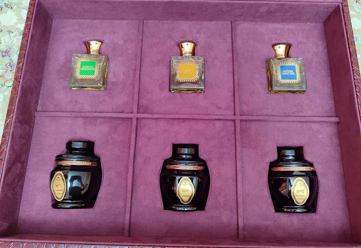 عطر و عود اصل امارات همراه با کیف|آرایشی، بهداشتی، درمانی|تهران, اوقاف|دیوار