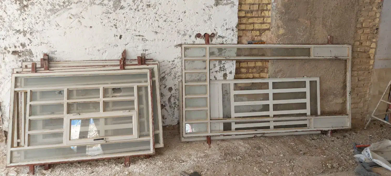 درب و پنجره و کانال|مصالح و تجهیزات ساختمان|حمیدیا, |دیوار