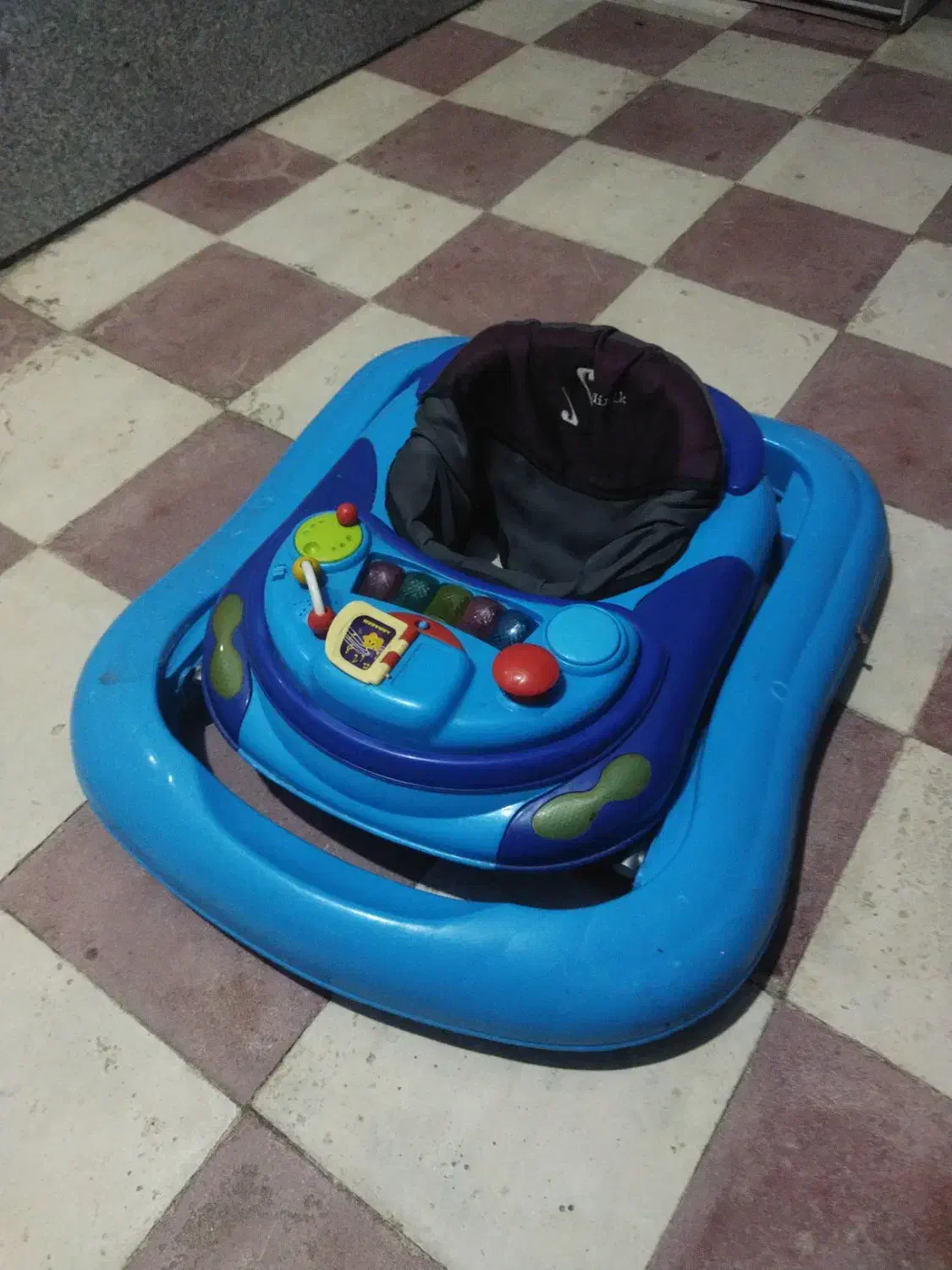 کمک مادر نو|کالسکه و لوازم جانبی|میاندوآب, |دیوار