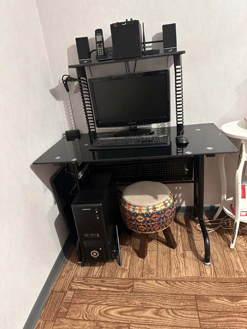 میز تحریر|میز تحریر و کامپیوتر|تهران, اسفندیاری|دیوار