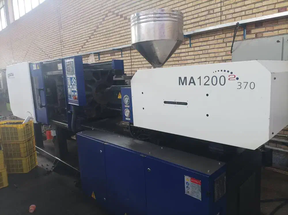 فروش دستگاههای تزریق پلاستیک چینی و ایرانی|ماشین‌آلات صنعتی|اردبیل, |دیوار