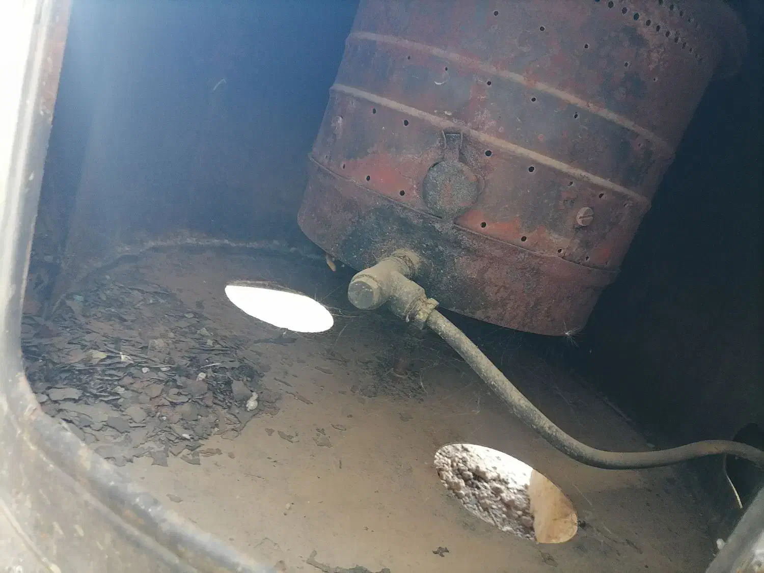 آبگرمکن نفتی|آبگرمکن، پکیج، شوفاژ|کرمان, |دیوار