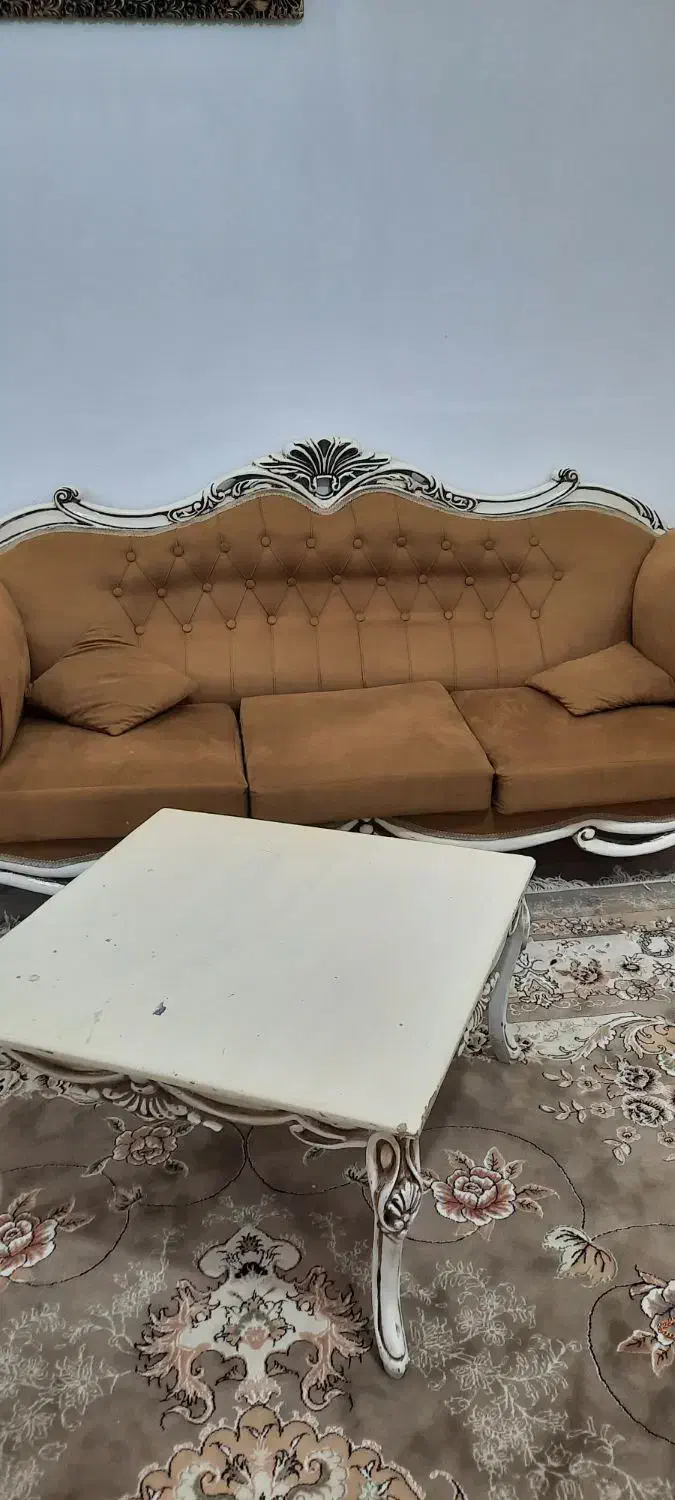 مبل نیمه سلطنتی|مبلمان خانگی و میز عسلی|زاهدان, |دیوار