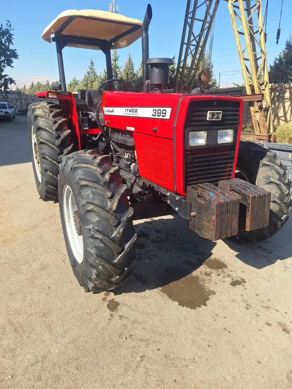 تراکتور ۳۹۹ جفت|خودرو سنگین|شیراز, پشم شیشه|دیوار