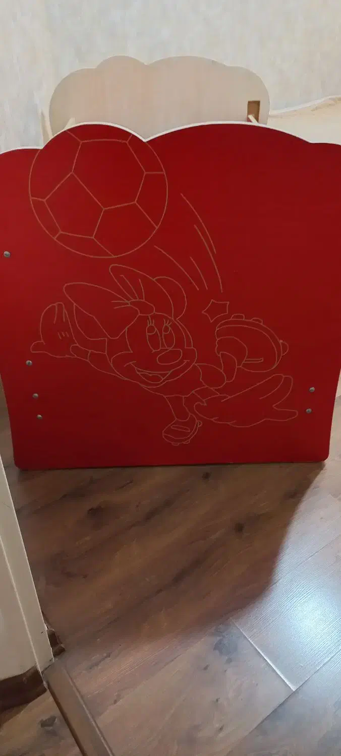 تخت|تخت و صندلی بچه|تبریز, |دیوار