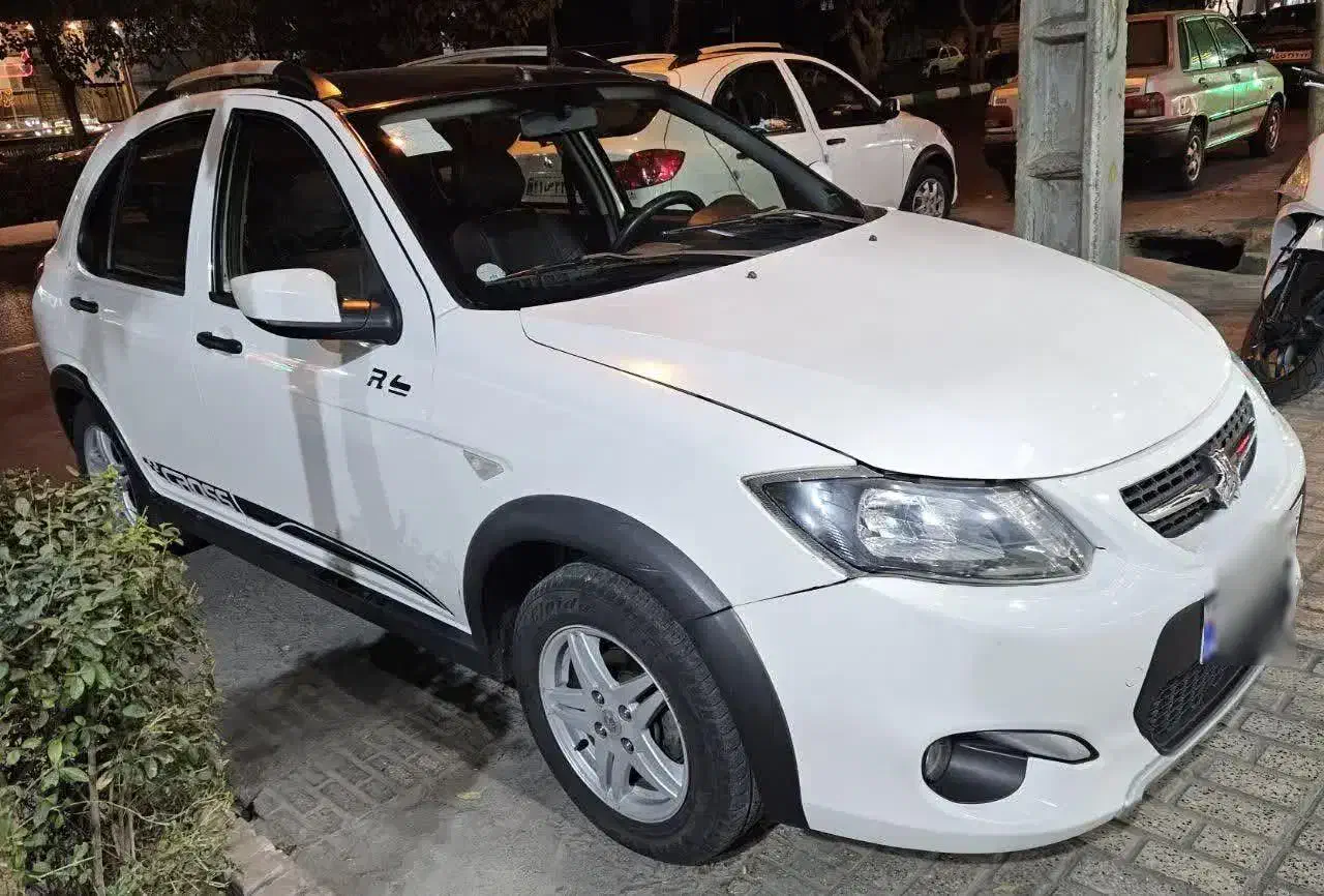 کوییکR سفیدمشکی مدل 1400|خودرو سواری و وانت|مشهد, فدک|دیوار