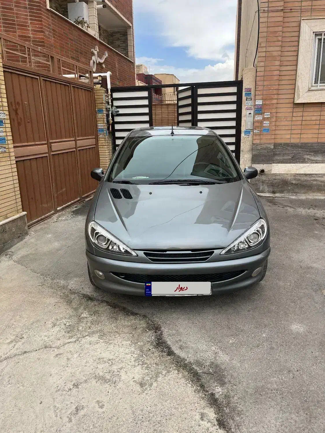 خودرو پژو ۲۰۶ اس دی وی ۹(اتومات)|خودرو سواری و وانت|اصفهان, بهارستان|دیوار