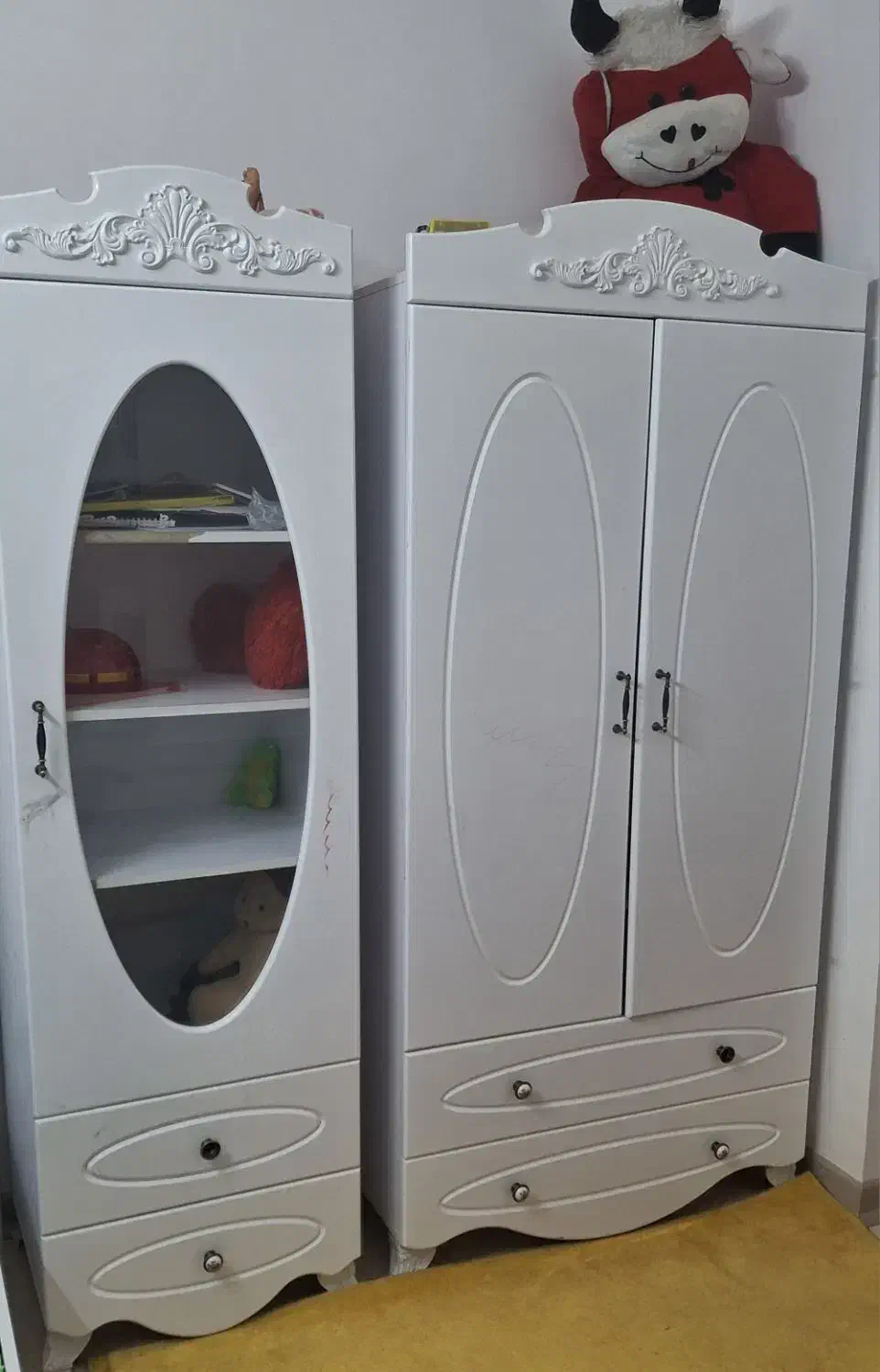 کمد و ویترین و کمد سه کشویی و ویترین کوچک و گهواره|اسباب و اثاث بچه|محلات, |دیوار