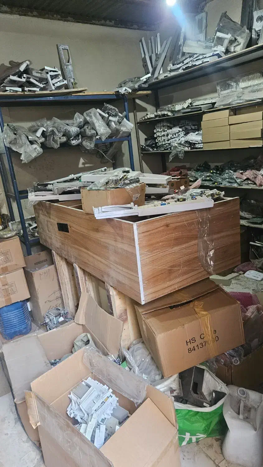 استخدام کارگر (مناسب برای اقایان بازنشسته|استخدام سرایداری و نظافت|تهران, نعمت‌آباد|دیوار