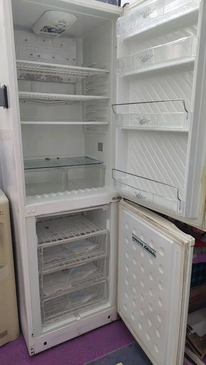 یخچال فریزر هیمالیا بزرگ وتمیز|یخچال و فریزر|لار, |دیوار