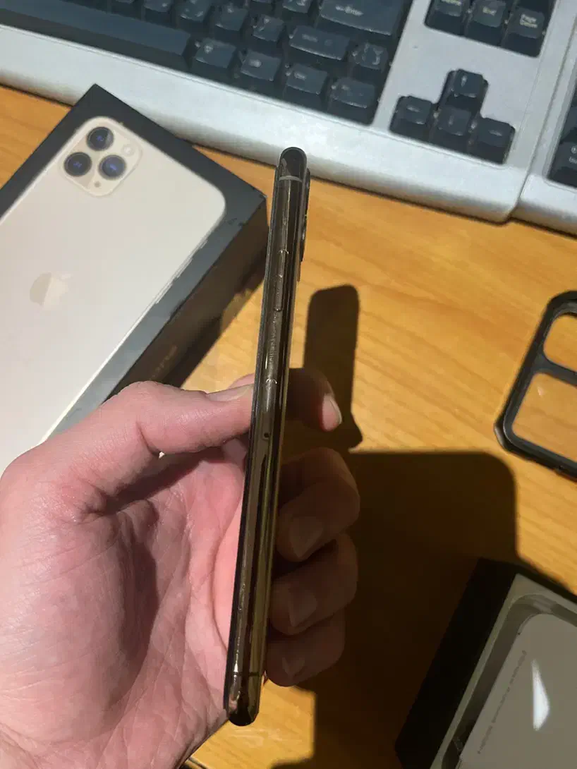 آیفون ۱۱ پرومکس ۵۱۲ گیگ|موبایل|تهران, شادمان|دیوار