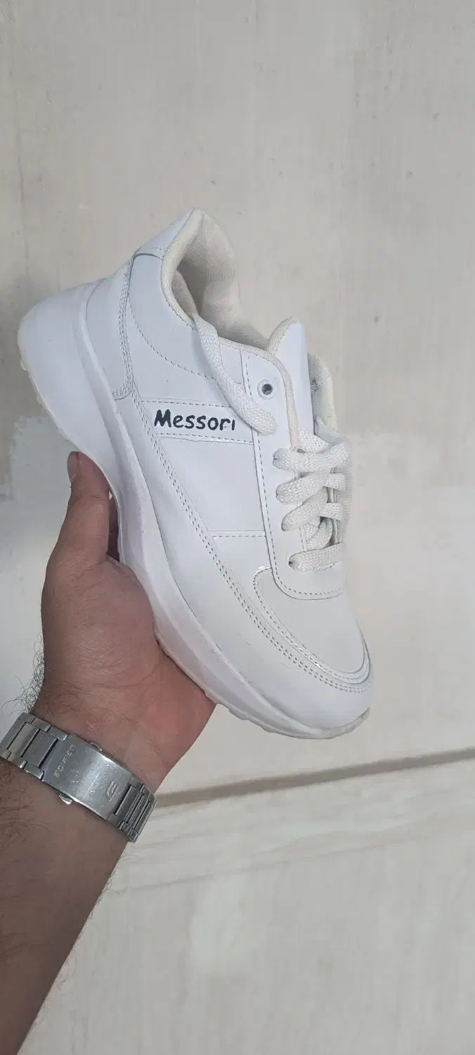 فروش یک جای ۶۰۰ جفت کفش با هم جفتی ۱۹۰|کیف، کفش، کمربند|سقز, |دیوار