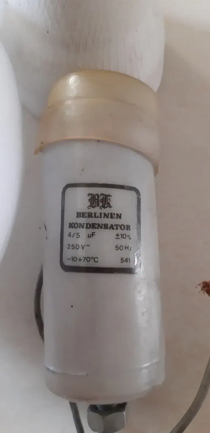 یک عدد لامپ گازی اوسرام ۲۵۰وات کارکرده و سالم|لامپ و چراغ|فولادشهر, A6|دیوار