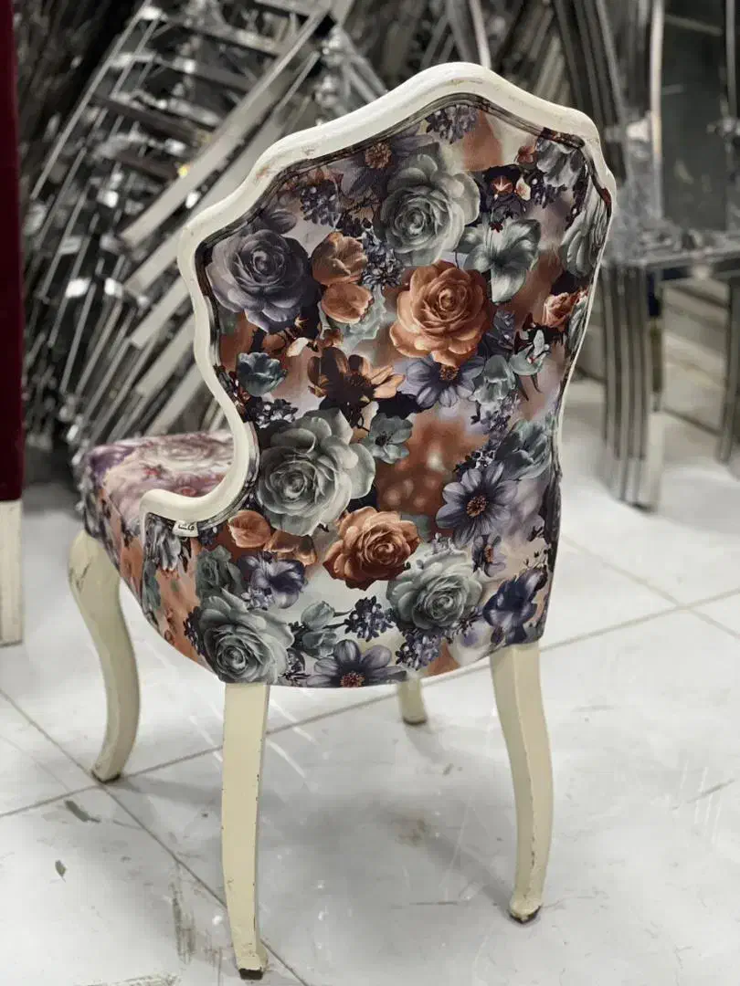 صندلی فلزی مدل گلبرگ /رستوران هتل|عمدهفروشی|محمدشهر, محمدشهر|دیوار