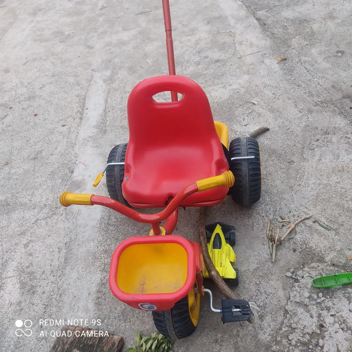 س چرخه کاملا سالم|کالسکه و لوازم جانبی|رستم‌آباد, |دیوار