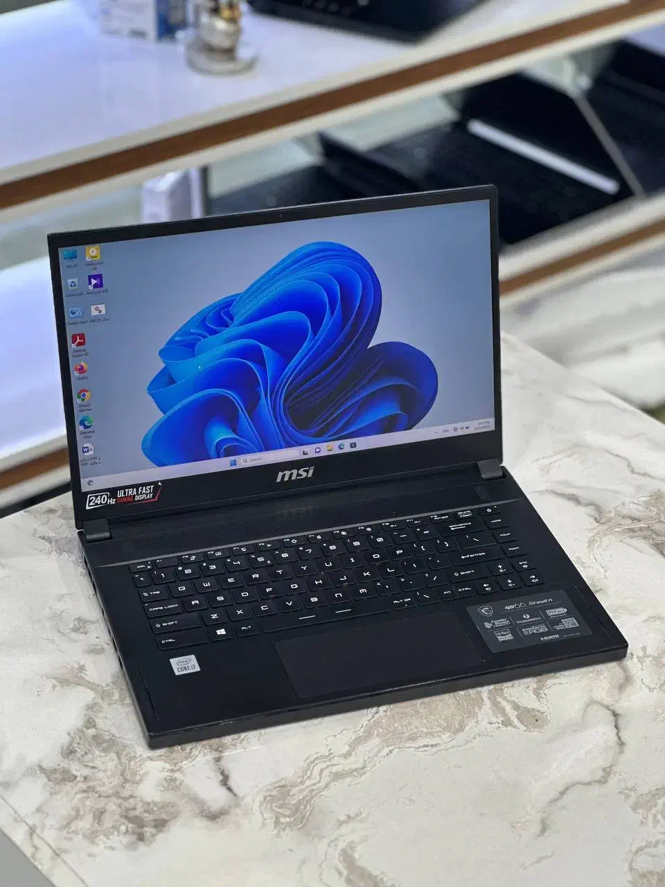 گیمینگ با ۸ گیگ گرافیک و صفحه ۲۴۰ هرتز|رایانه همراه|اهواز, نادری|دیوار