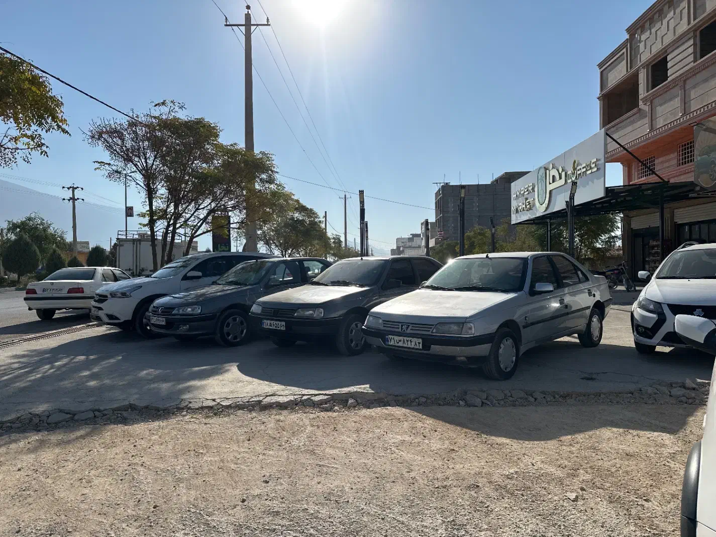 خرید راحت خودرو با ما|خودرو سواری و وانت|فیروزآباد (فارس), |دیوار