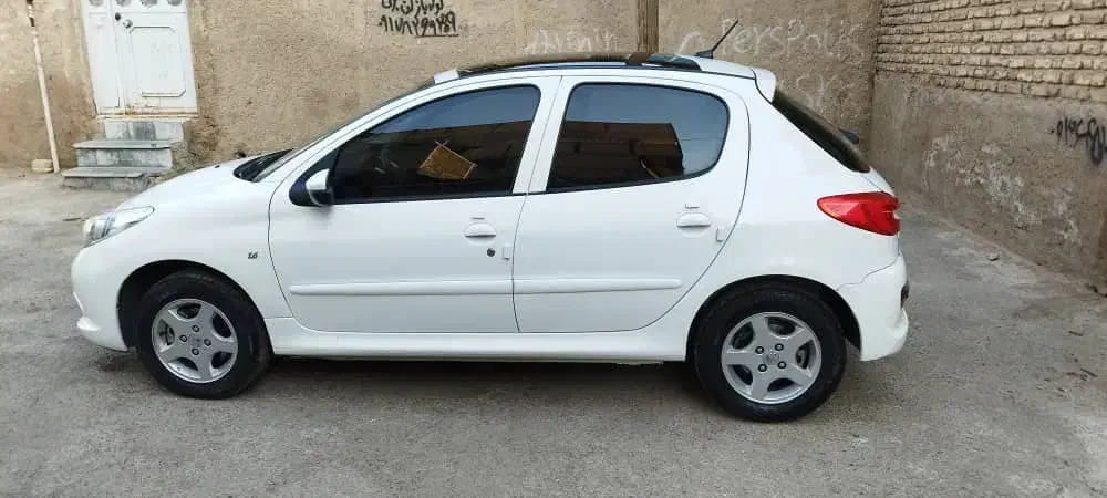 ۲۰۷ پانا مدل ۴۰۱ کم کار در حد|خودرو سواری و وانت|مرودشت, شهرک مهدیه|دیوار