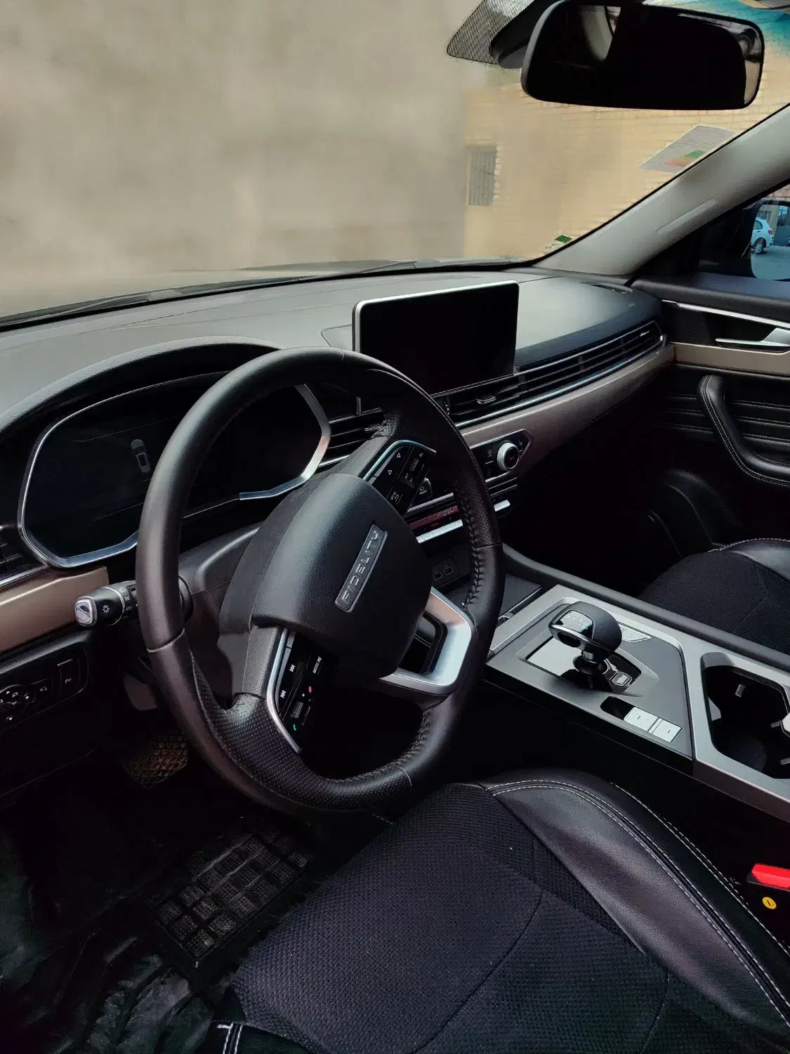 فیدلیتی پرایم ۷ نفره ۱۴۰۲|خودرو سواری و وانت|کاشان, میدان کهنه|دیوار