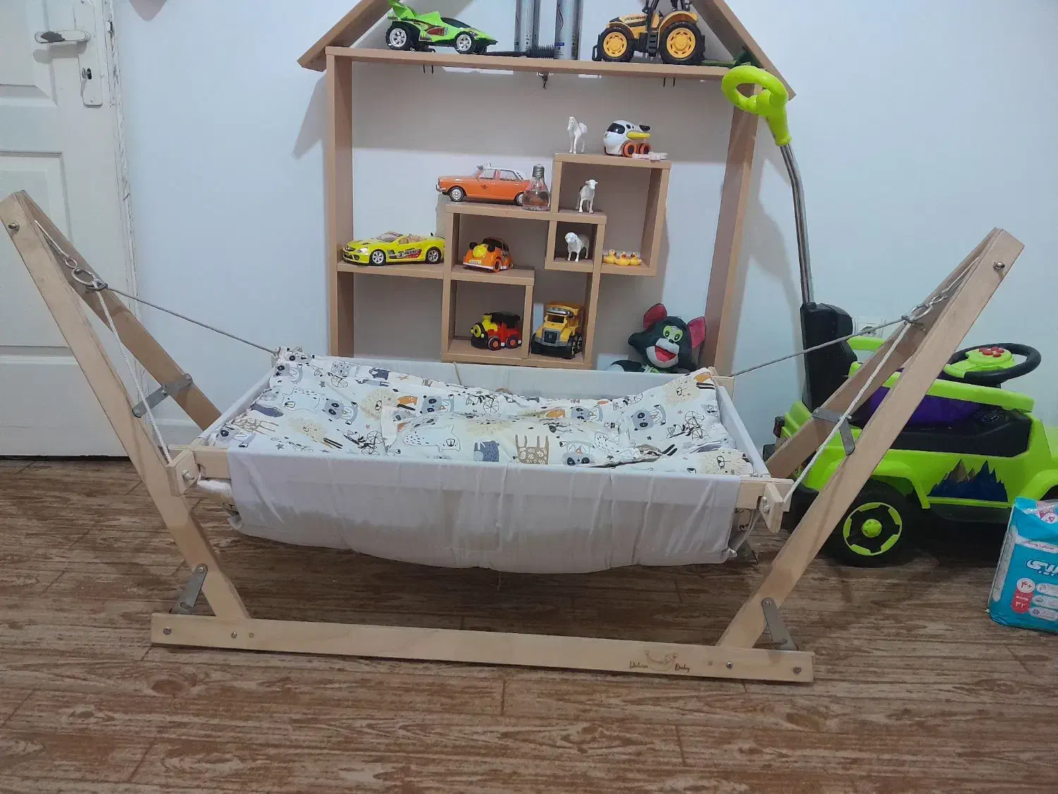 گهواره نی نی لای لای|اسباب و اثاث بچه|گرگان, |دیوار