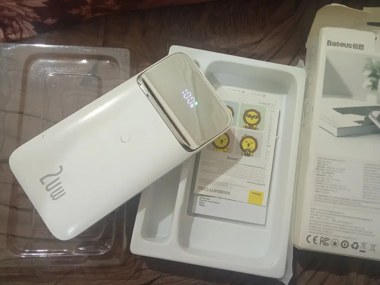 پاور بانک وایر لس بیسوس|لوازم جانبی موبایل و تبلت|تبریز, |دیوار