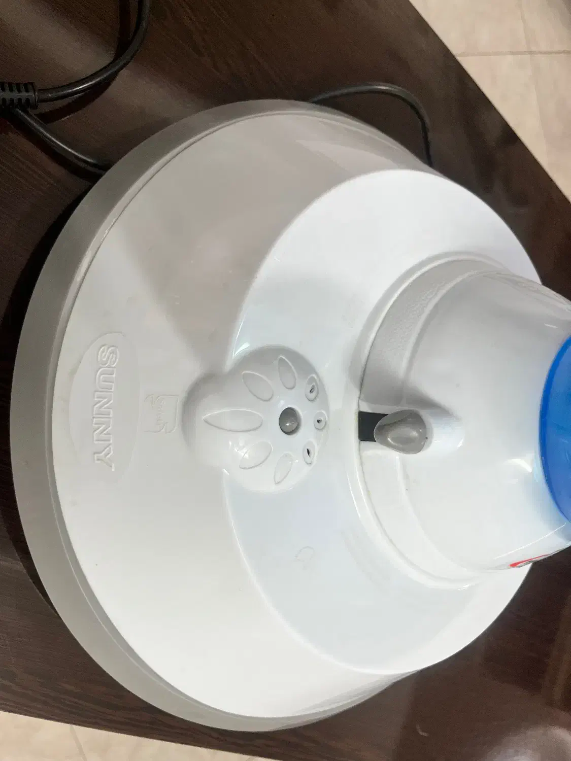 دستگاه بخور گرم سانی مدل GM|پنکه و تصفیه‌کنندهٔ هوا|قوچان, |دیوار