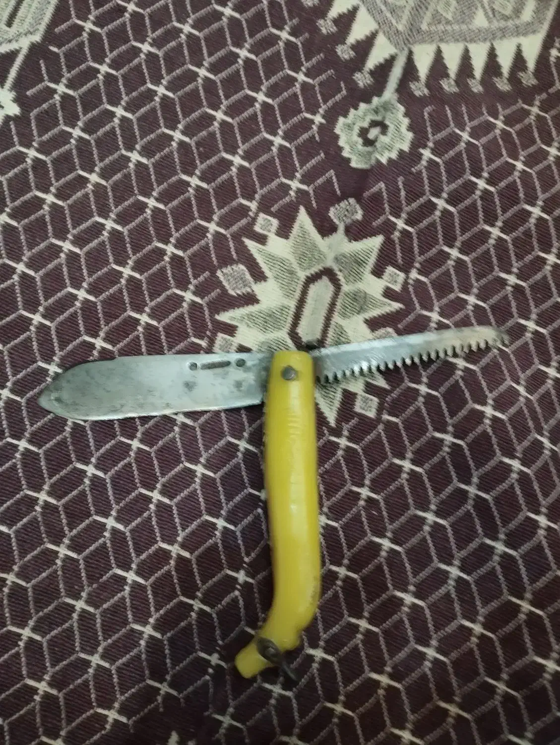 چاقو|کلکسیون اشیاء عتیقه|لنجان, |دیوار