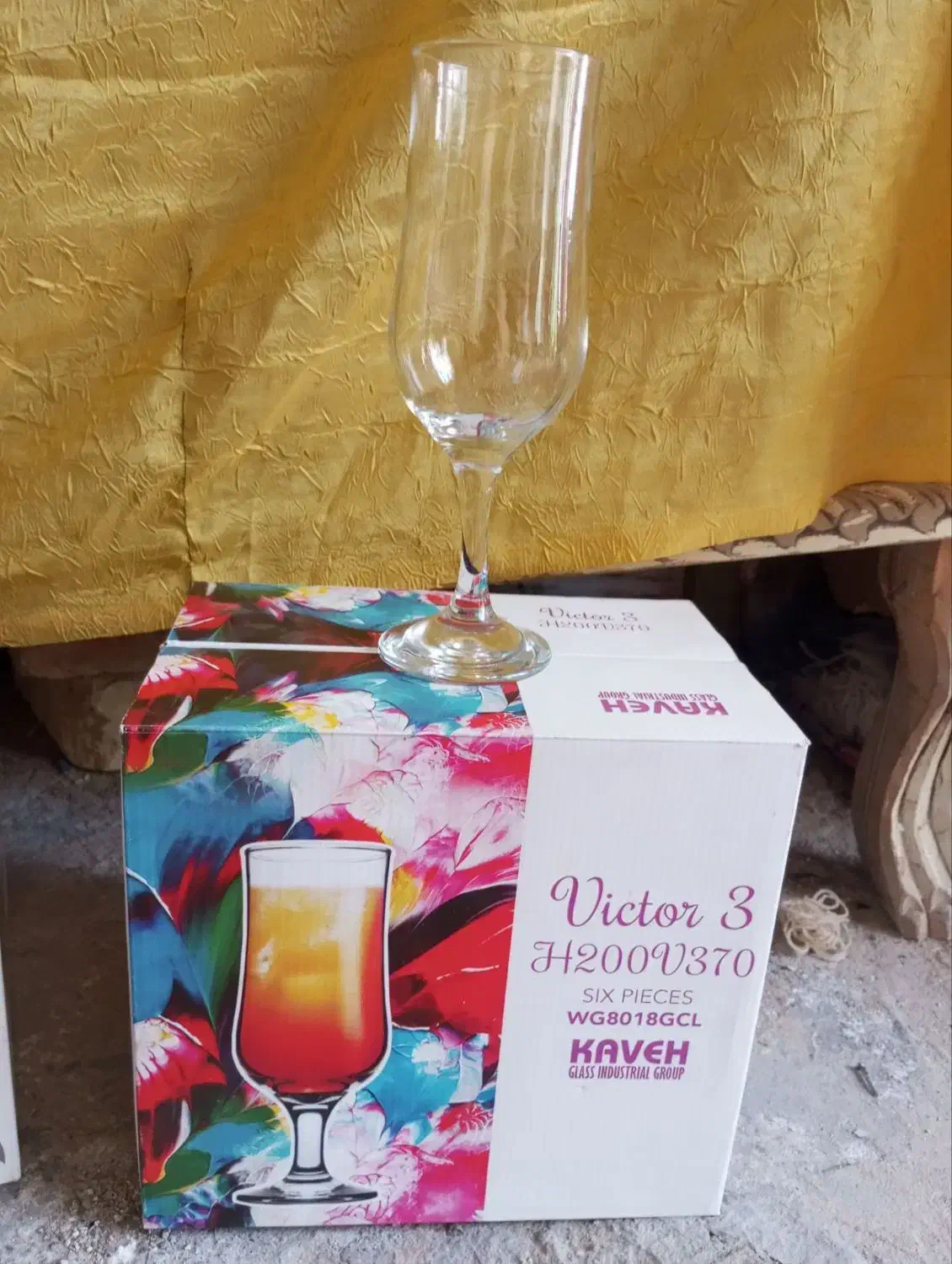 سماور نفتی ورشو|کلکسیون اشیاء عتیقه|اصفهان, شهرک میلاد|دیوار