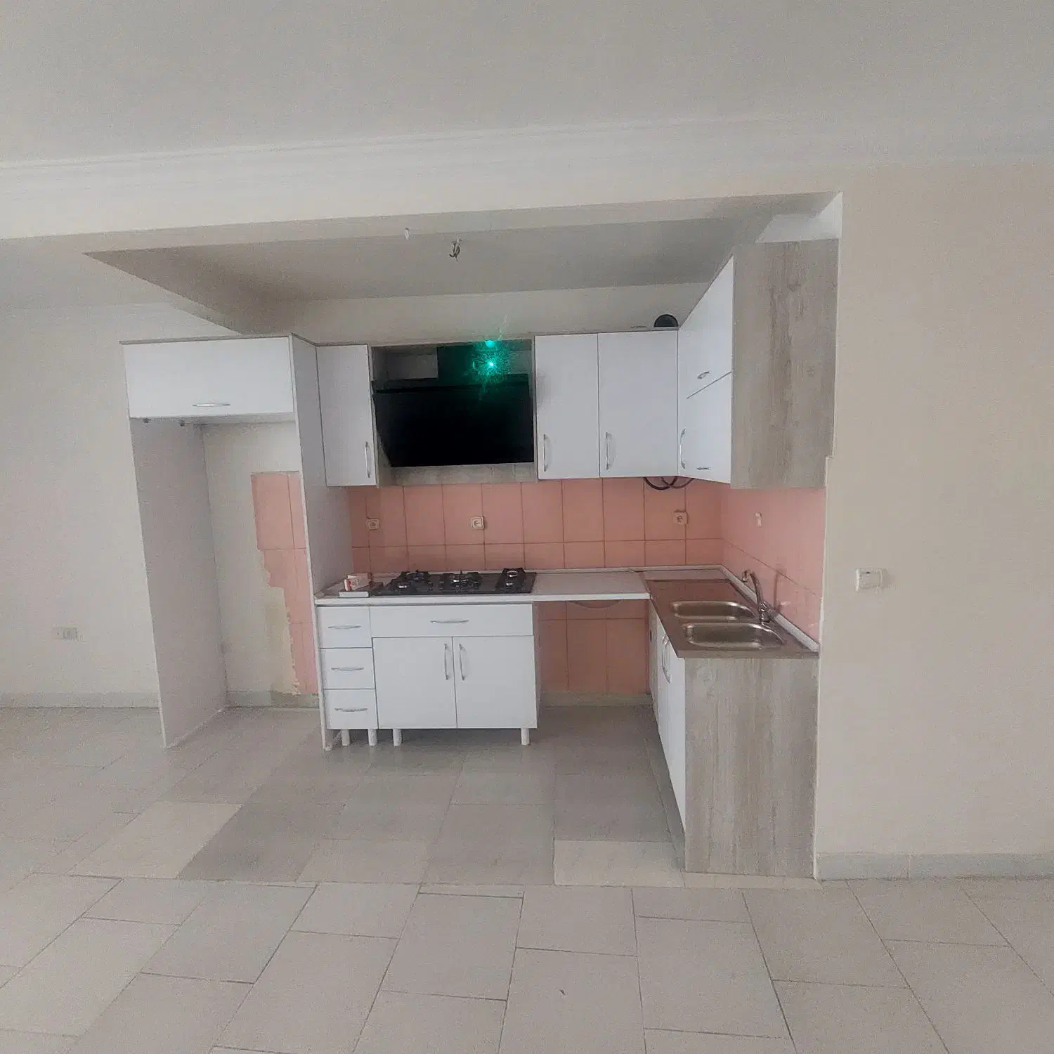 خیابان سراج ۹۰ متری ۲خواب تک واحدی