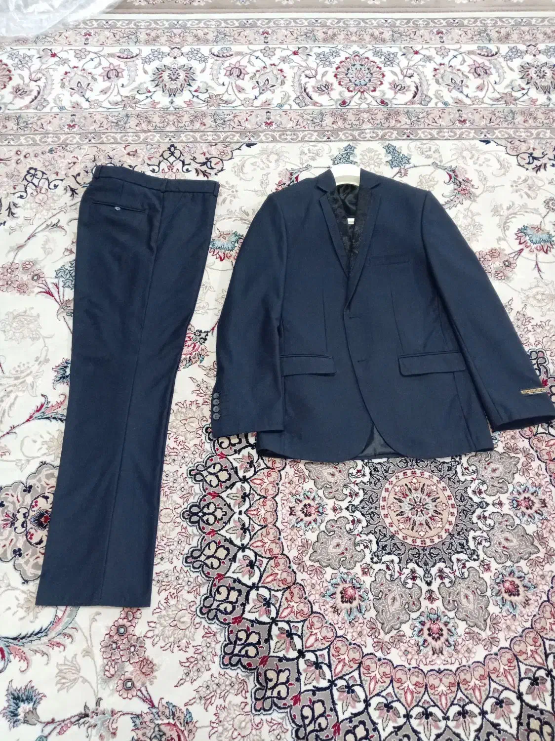 کت وشلوار سایز 44 نو|لباس|بیرجند, |دیوار