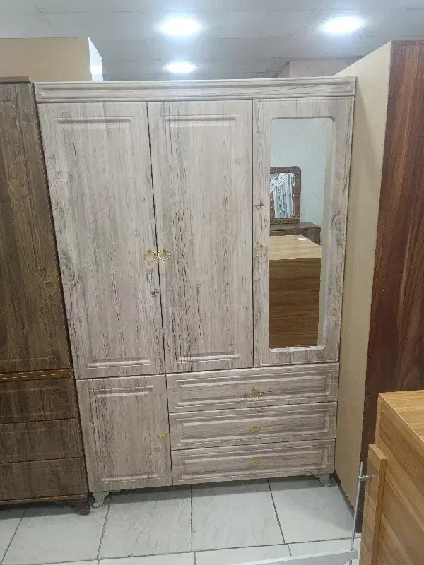 کمد دو تیکه|جاکفشی، کمد، دراور|قم, نیروگاه|دیوار