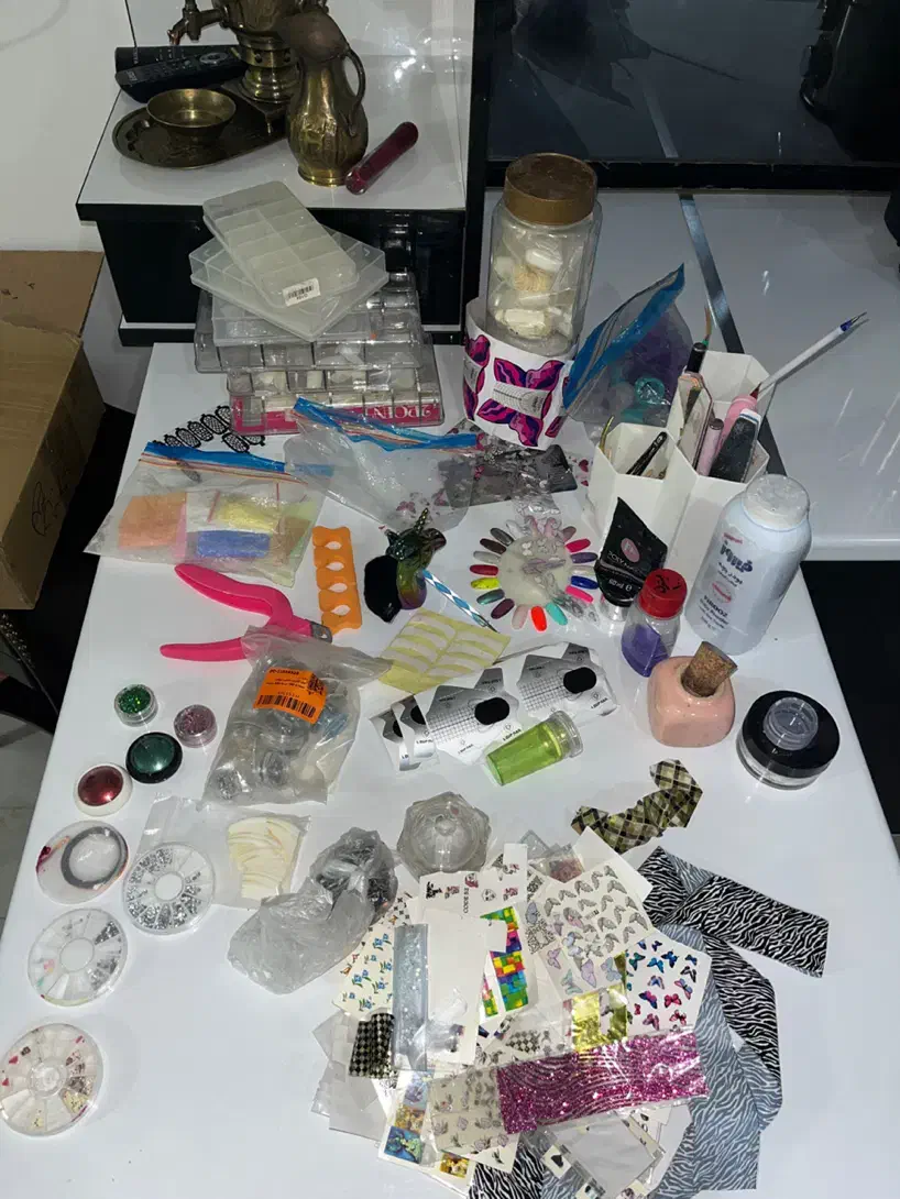 وسایل کاشت ناخن|آرایشگاه و سالنهای زیبایی|کرمانشاه, |دیوار