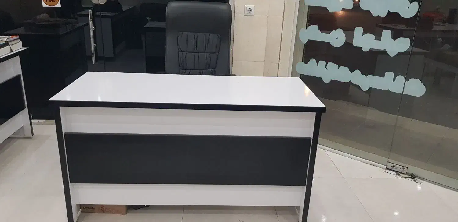 فروش میزوصندلی ومبلمان چرم|دفتر کار|اهواز, کوی باهنر|دیوار