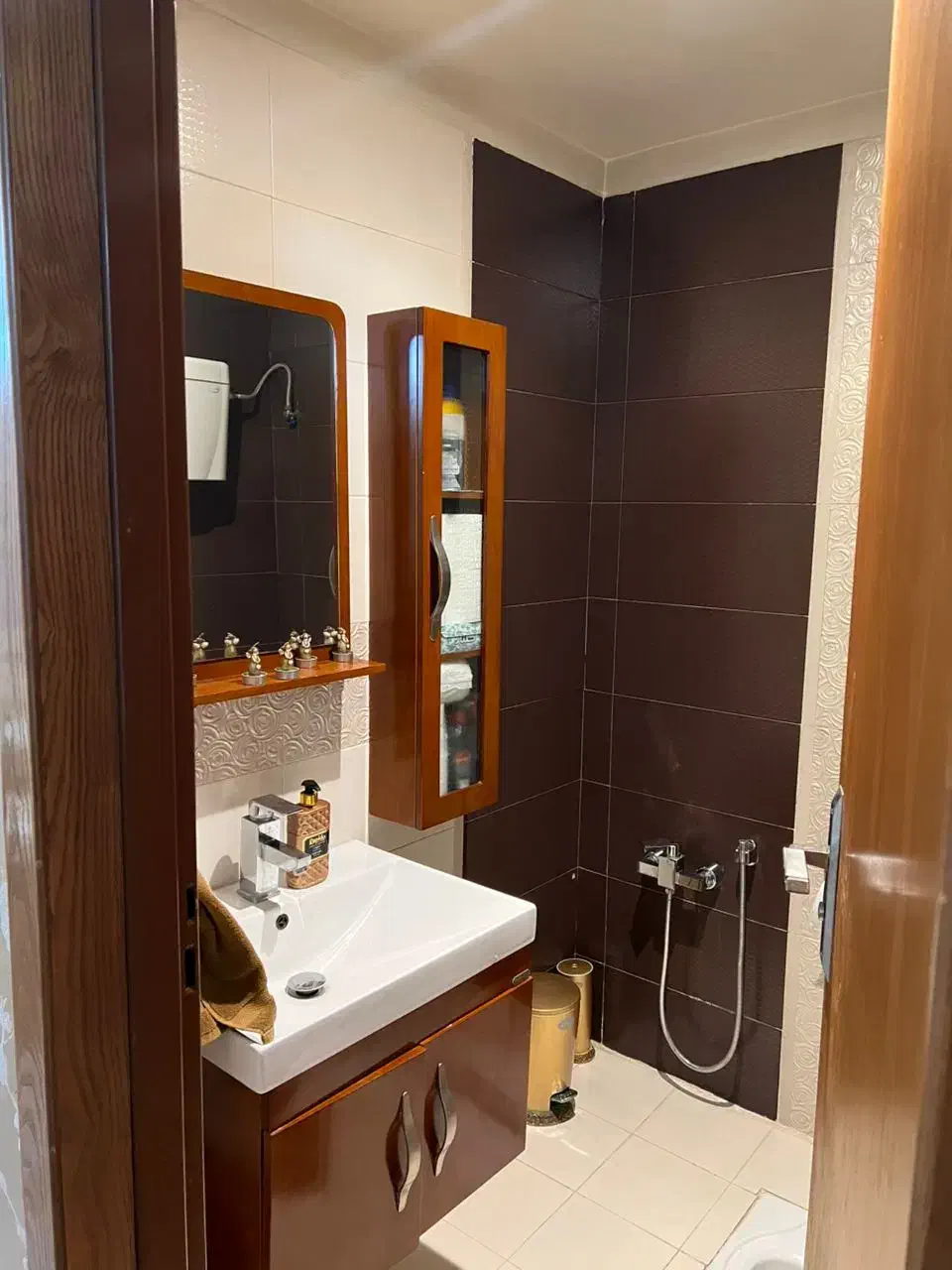 ۱۰۰متر فول امکانات