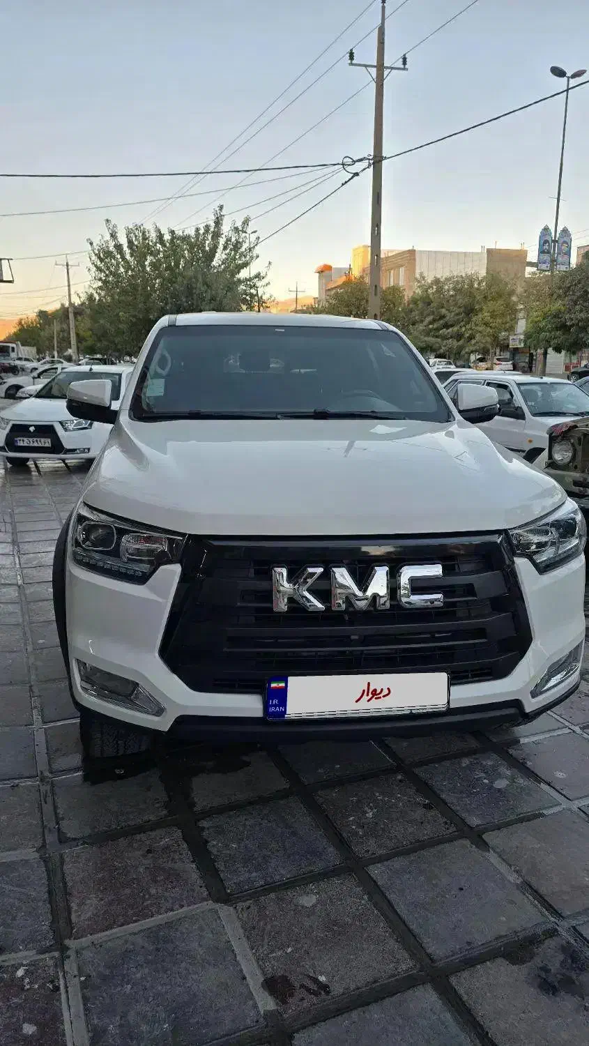 کی ام سی t8|خودرو سواری و وانت|کرمانشاه, |دیوار