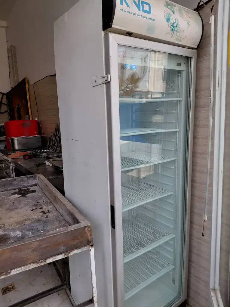 فریزر کینو فریزر۶ درب ۴درب میزکار میزقصابی کباب پز|کافیشاپ و رستوران|قیدار, |دیوار