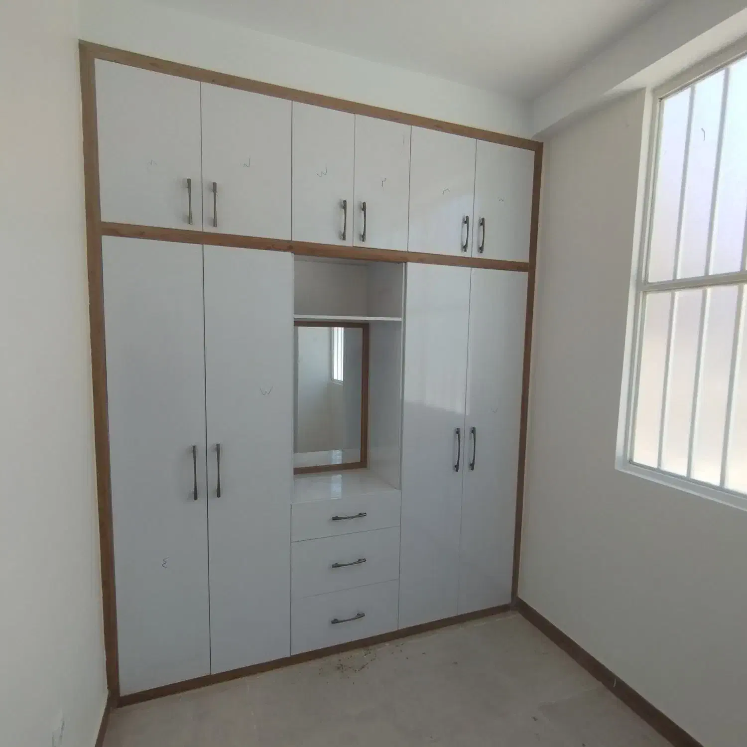 کابینت و کمد دیواری|خدمات پیشه و مهارت|قزوین, |دیوار