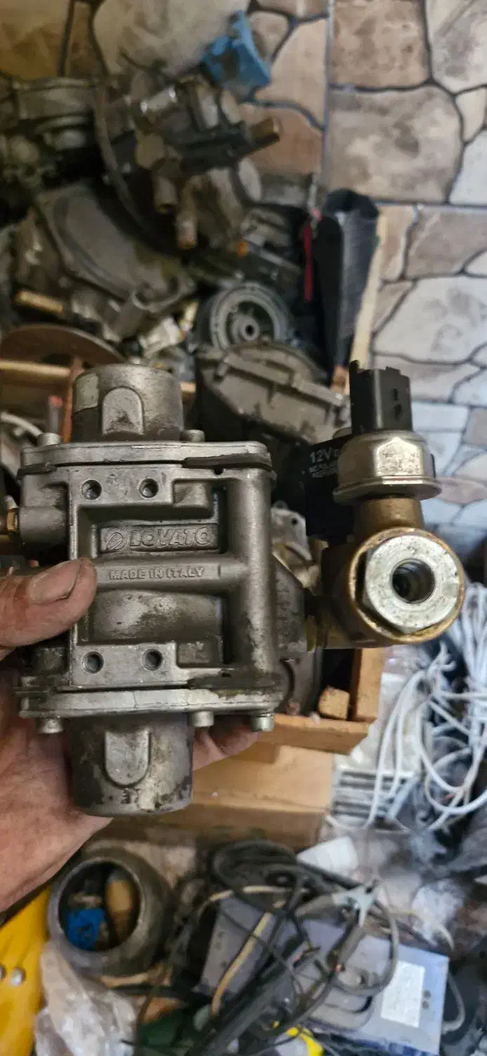 رگلاتور کپسول مخزن منبع CNG|قطعات یدکی و لوازم جانبی|تهران, امام زاده عبدالله|دیوار