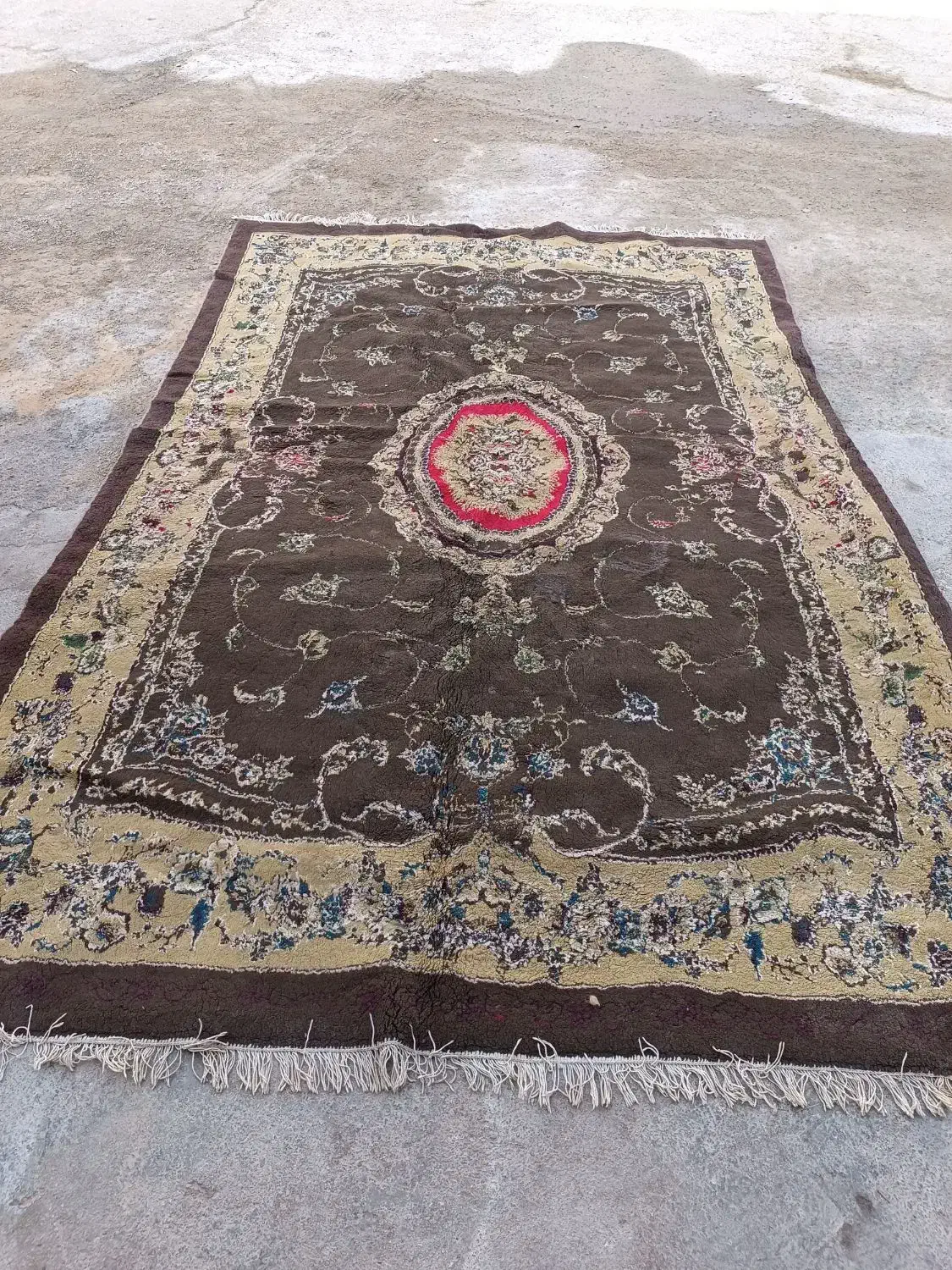 فروش فرش های ۱۲ متری و ۶ متری دست دوم حراج|فرش|بهبهان, |دیوار