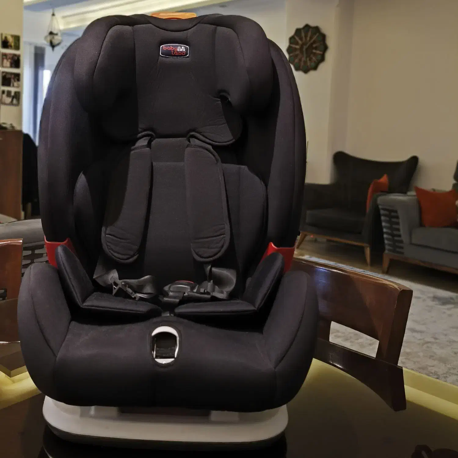 صندلی ماشین کودک بی بی لند|تخت و صندلی بچه|رشت, سعدی (تختی)|دیوار