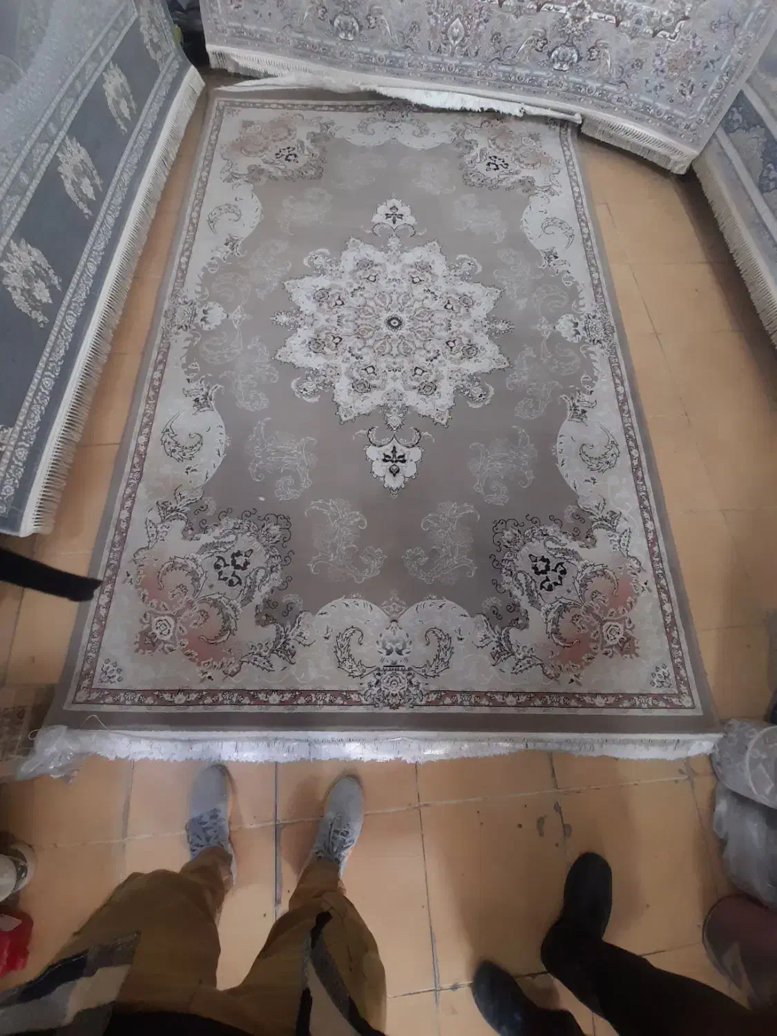 فرش نگین مشهد|فرش|کرمانشاه, |دیوار