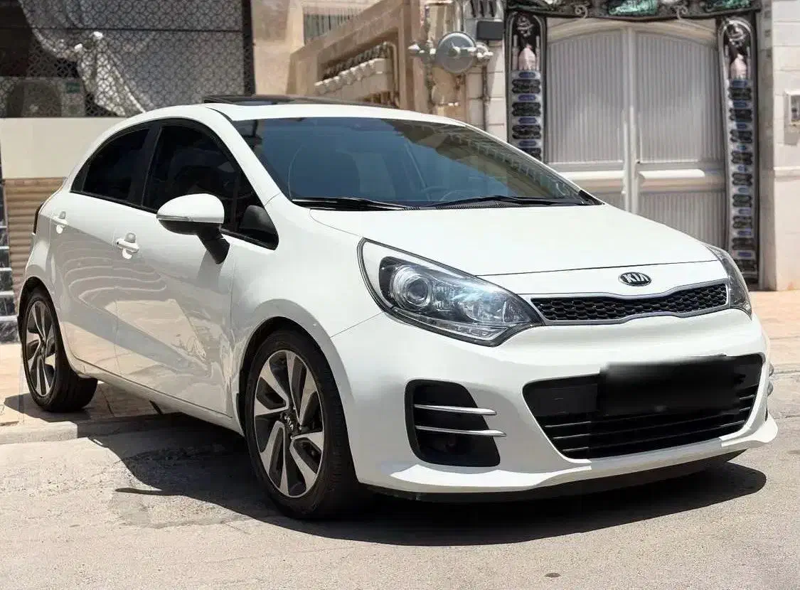 کیا ریو هاچبک وارداتی|خودرو سواری و وانت|تهران, آجودانیه|دیوار
